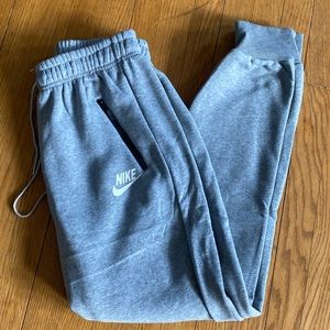 Men’s Nike joggers NEW